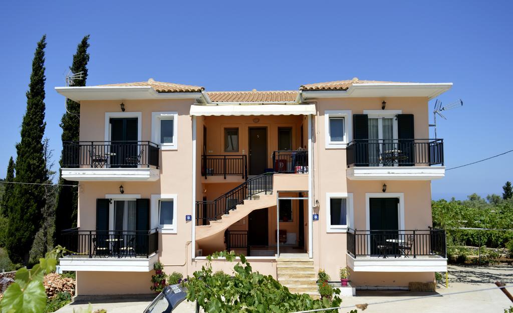 Despoina Rooms Tsoukalades Exterior photo