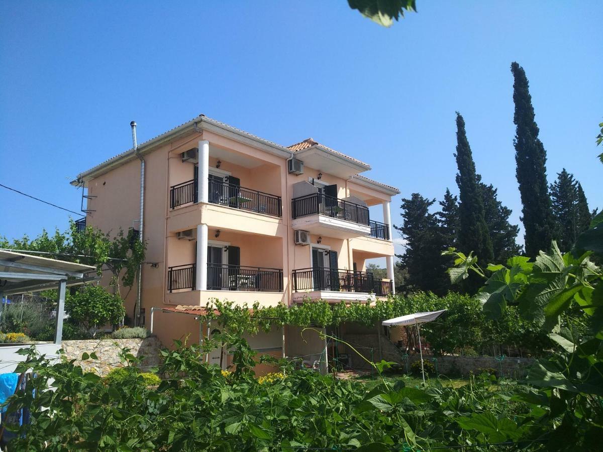Despoina Rooms Tsoukalades Exterior photo